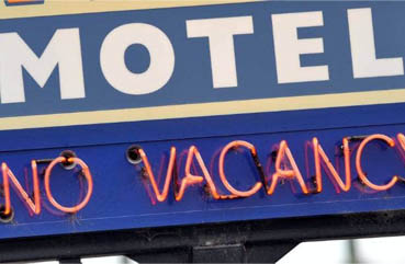 'Morally irresponsible' of govt to subsidise hotels
